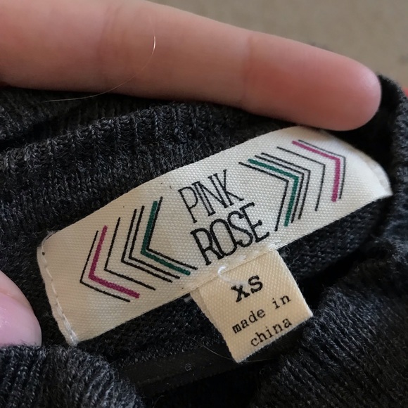 Gray partial turtle neck sweater - Picture 4 of 6